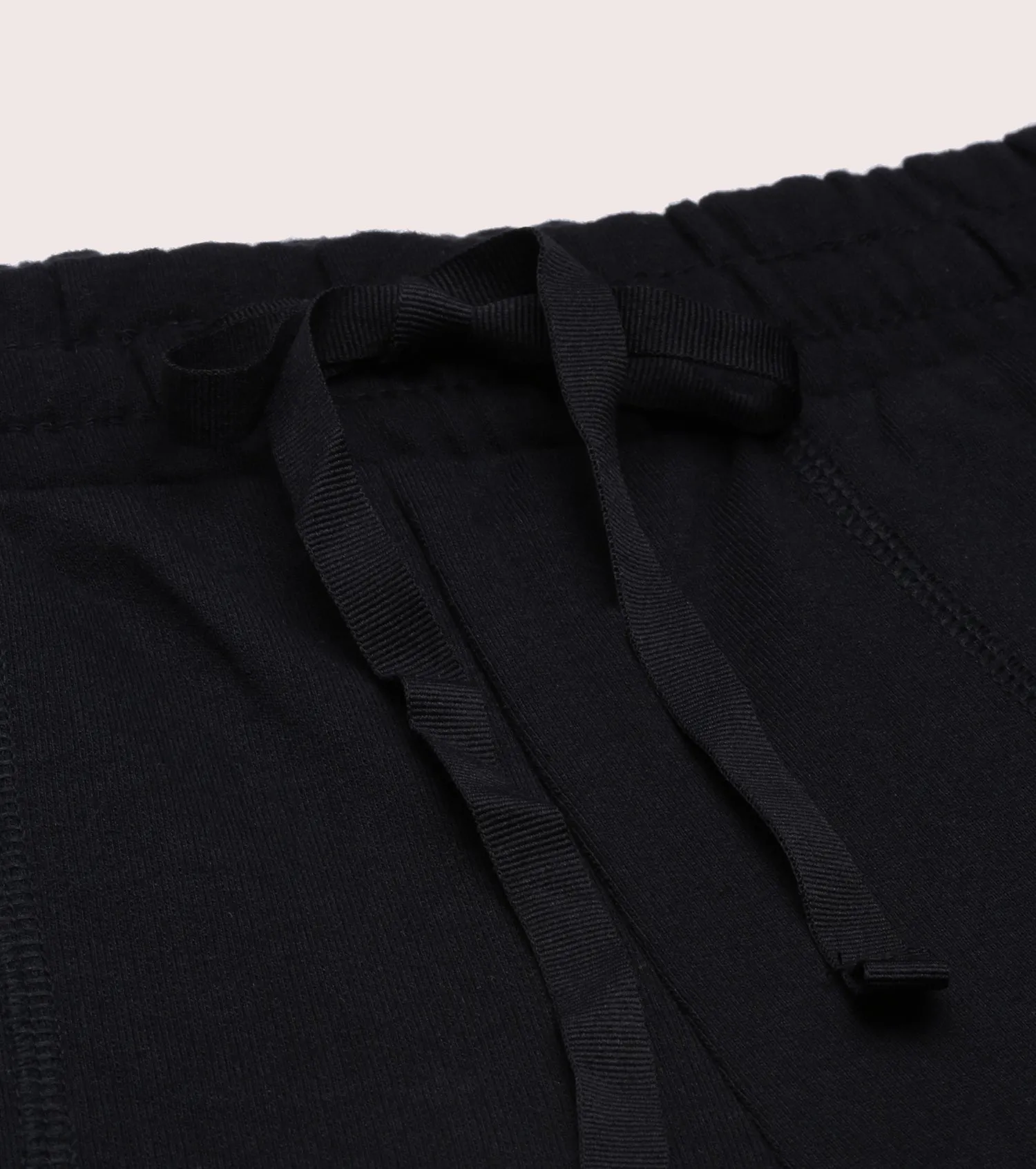 Basic Shorts | Mid-Thigh Length Jersey Shorts With Pockets