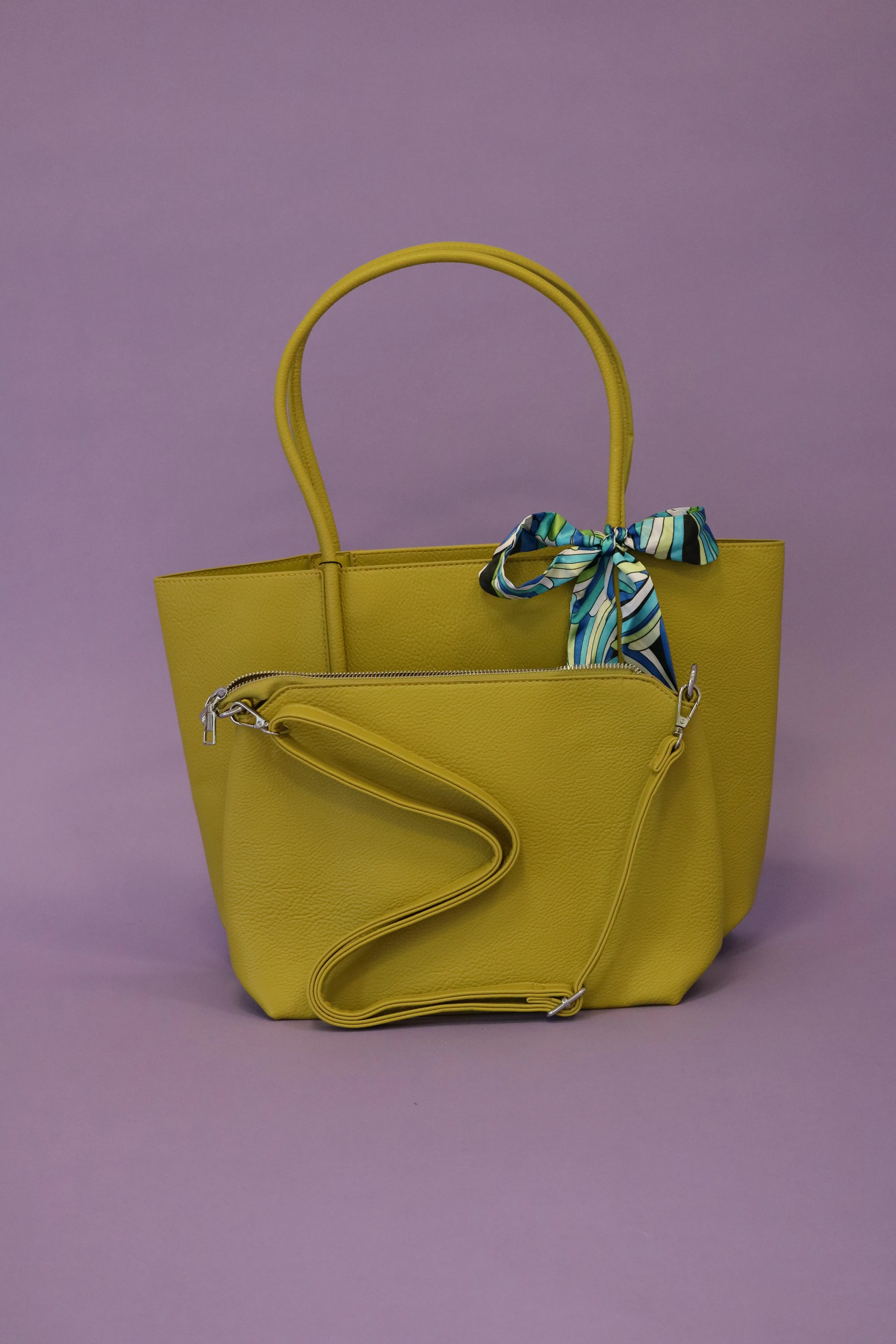 Bonnie Tote Handbag in Green