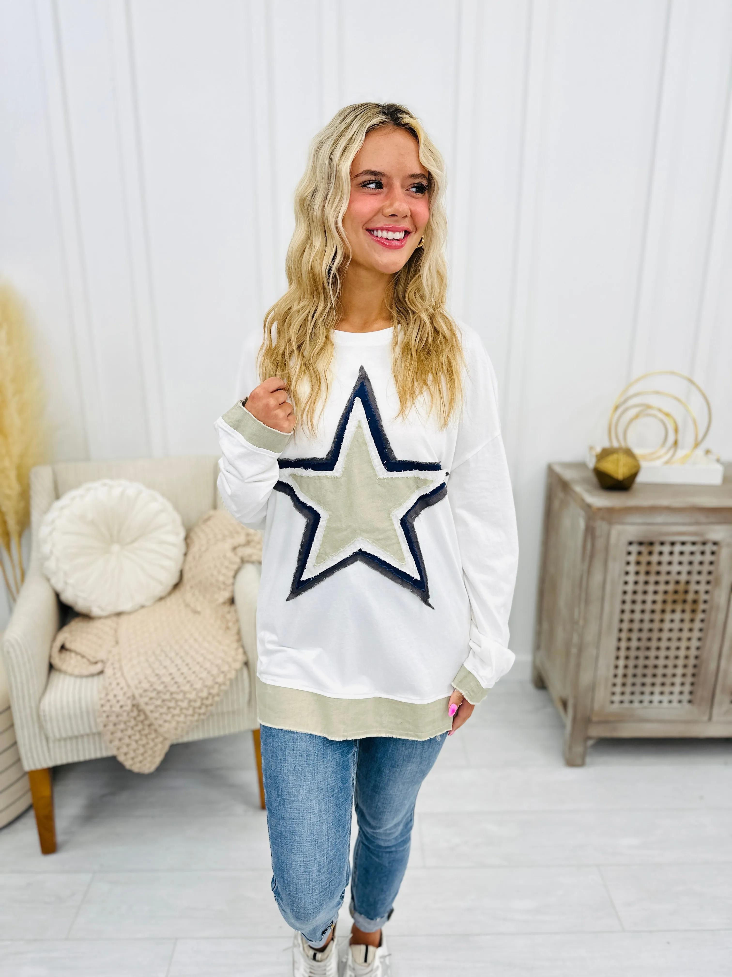 Eyes Like Starlight Pullover