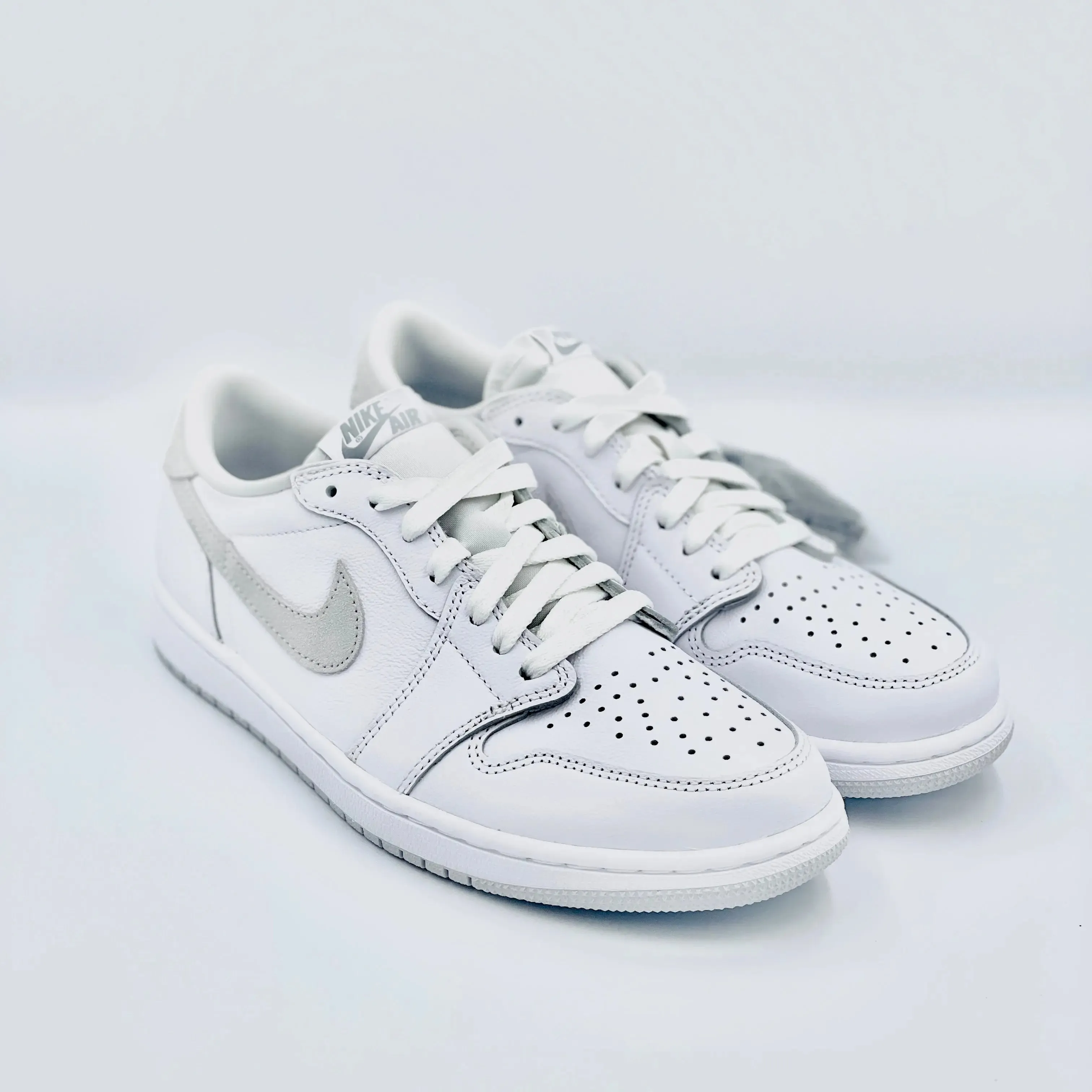 Jordan 1 Low OG Neutral Grey